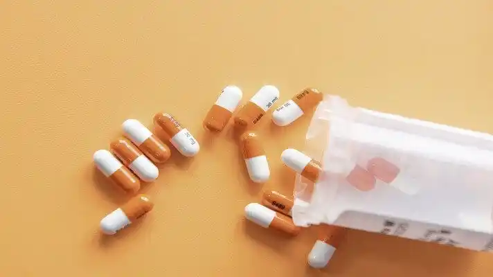 Píldora contra la COVID-19 de Pfizer recibe el visto bueno de la FDA (+Detalles)