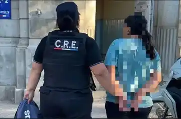 Liberaron a la madre que había dejado a su hijo solo en una plaza de Santa Fe