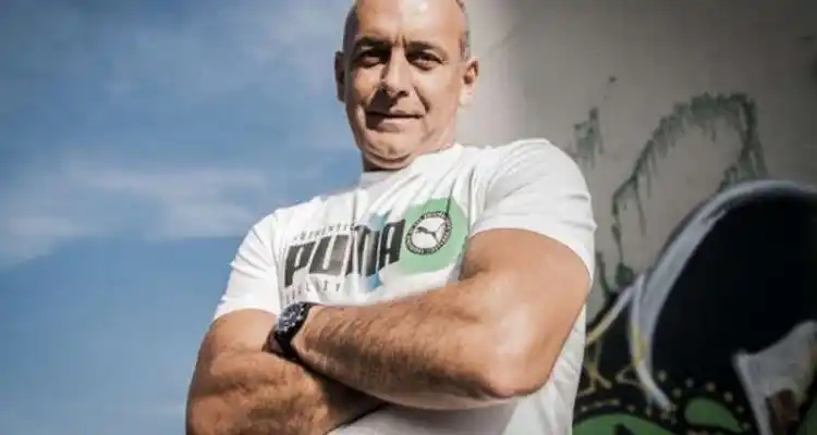 ¿Conoces a Sebastián Armenault?