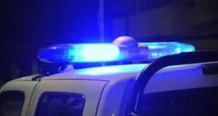 Cinco detenidos por desorden en la vía publica y estado de ebriedad