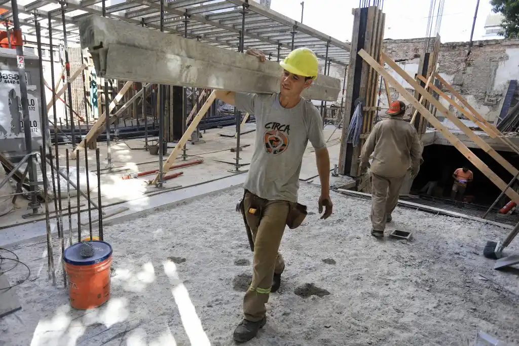 Los precios mayoristas aumentaron 6,1 por ciento y la construcción 5 puntos en febrero