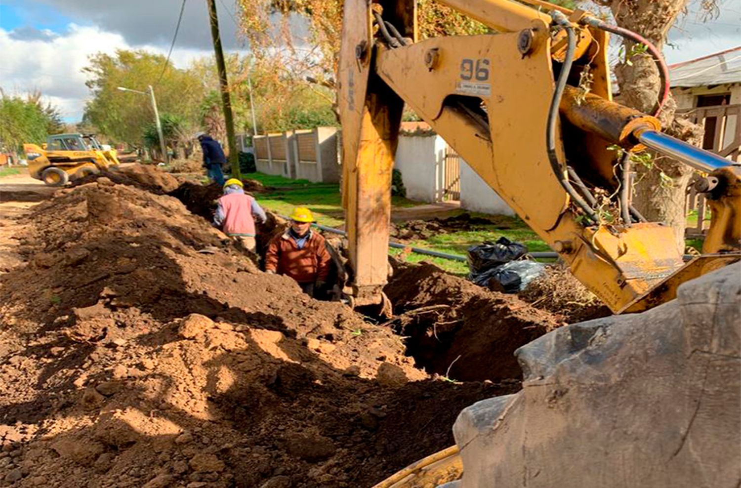 Incorporarán 5.500 vecinos de 2 de Abril, Santa Ángela y Las Margaritas a la red de agua