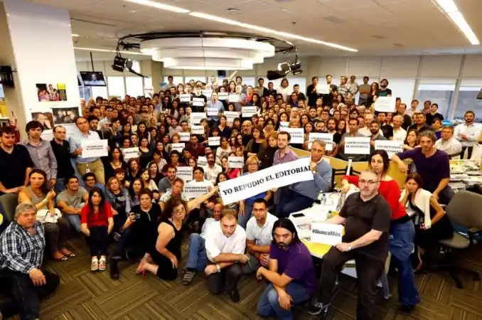 Periodistas de La Nación repudiaron una editorial: "Le decimos NO al olvido"