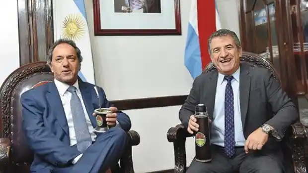 Scioli presentó a Urribarri como su ministro de Interior y Transporte