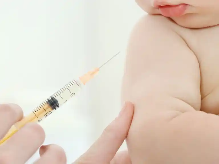 Salud de Nación oficializó el adelanto de la segunda dosis de la triple viral