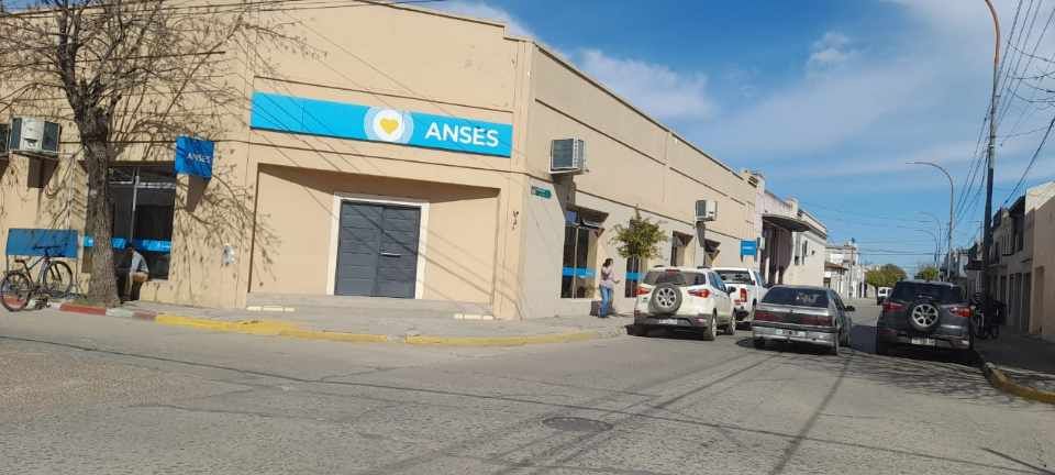 Jubilados y Pensionados: las fechas de cobro y cuando se paga el bono de $15.000