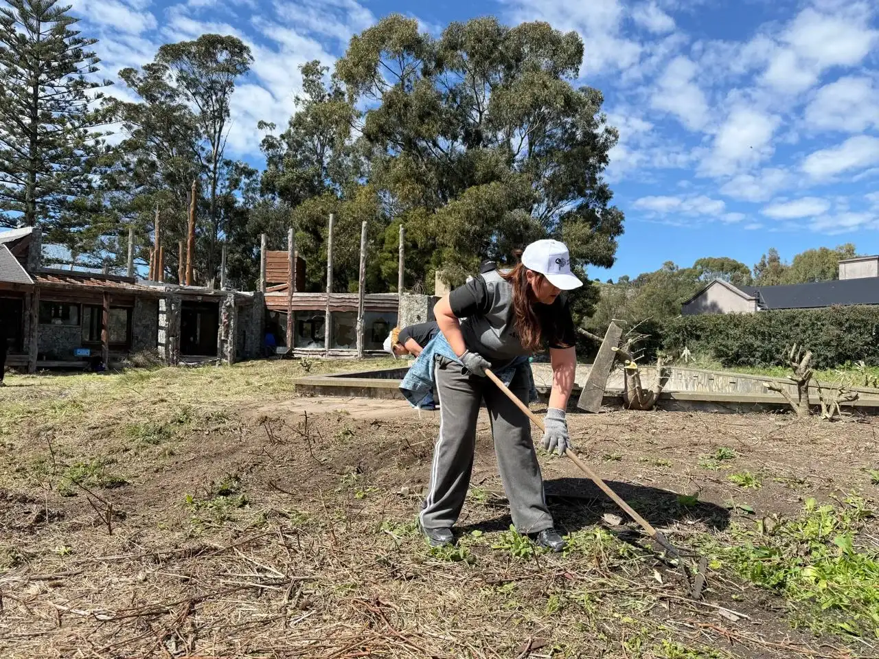 Manos a la obra en la Quinta de los Méndez.  En el lugar se proyecta un sitio de memoria y un centro comunitario.
