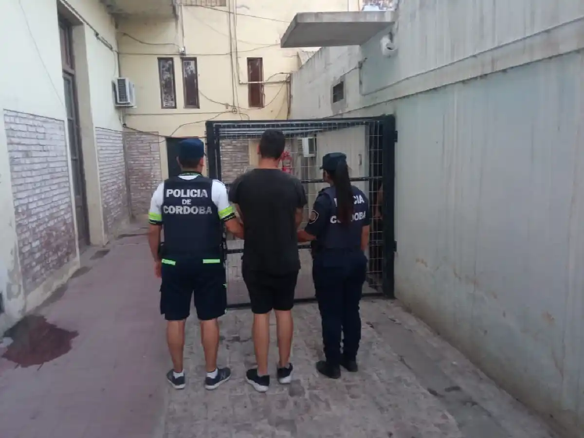 La Policía detuvo a dos jóvenes por robos armados 