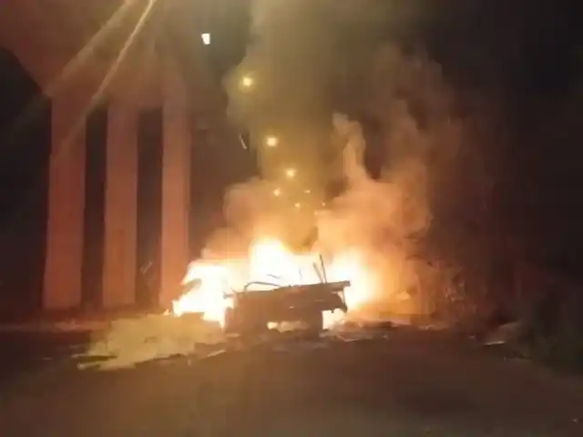 Un camionero murió al caer con su vehículo desde el puente Urquiza en Zárate-Brazo Largo