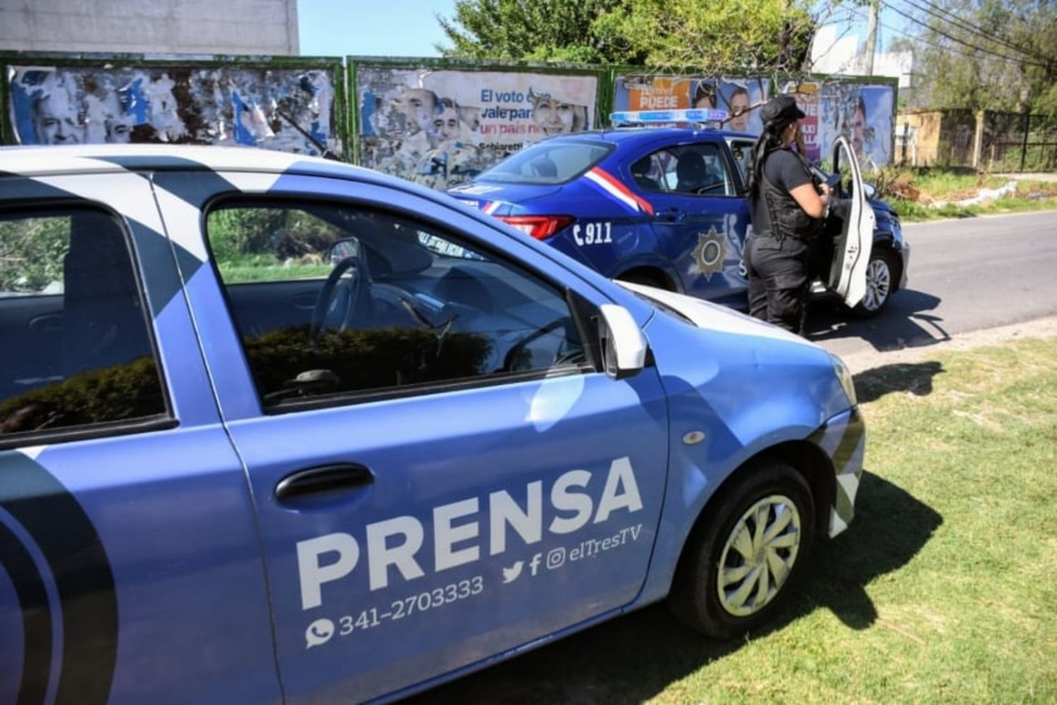 Violento robo a punta de pistola a un equipo de El Tres, donde murió el motociclista en Batlle y Ordoñez al 2500