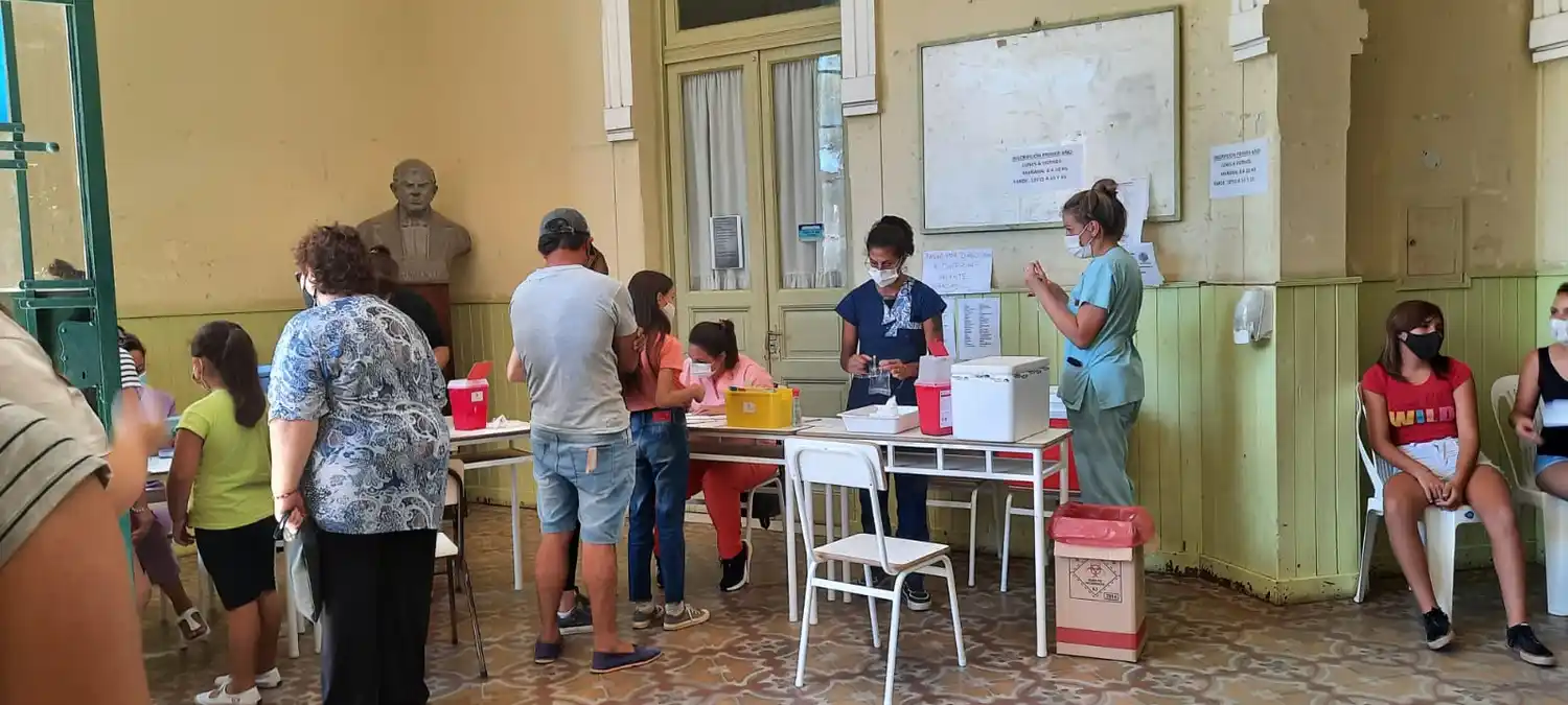 Alrededor de 700 dosis aplicadas en la campaña de vacunación en escuelas