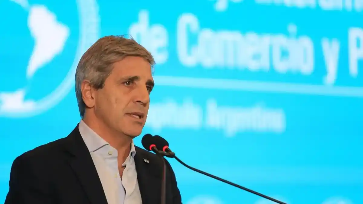 Ministro Luis Caputo