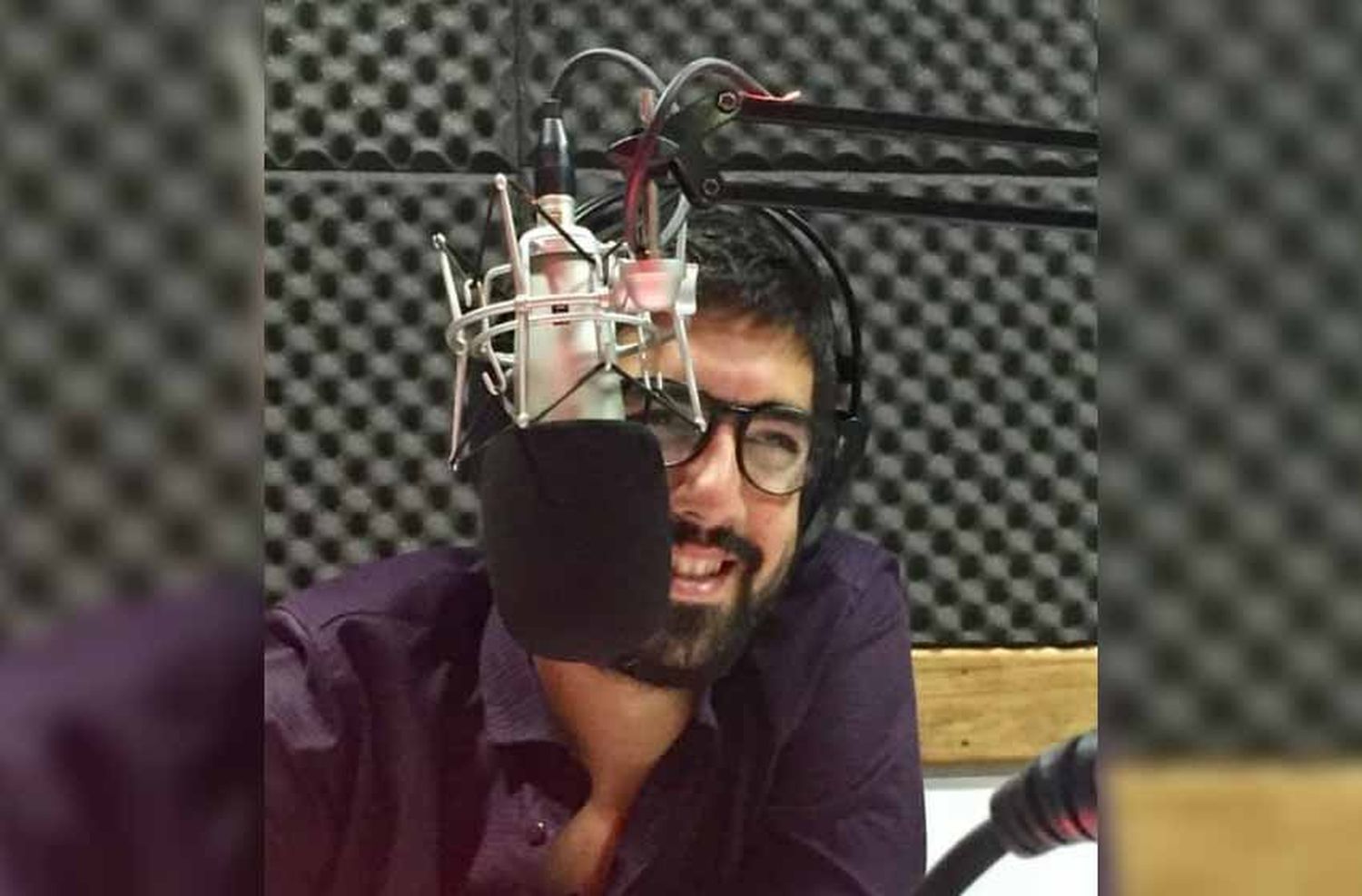 Andrés Canepa: “La radio tiene una magia que te atrapa, un imán que hace que no la puedas dejar”