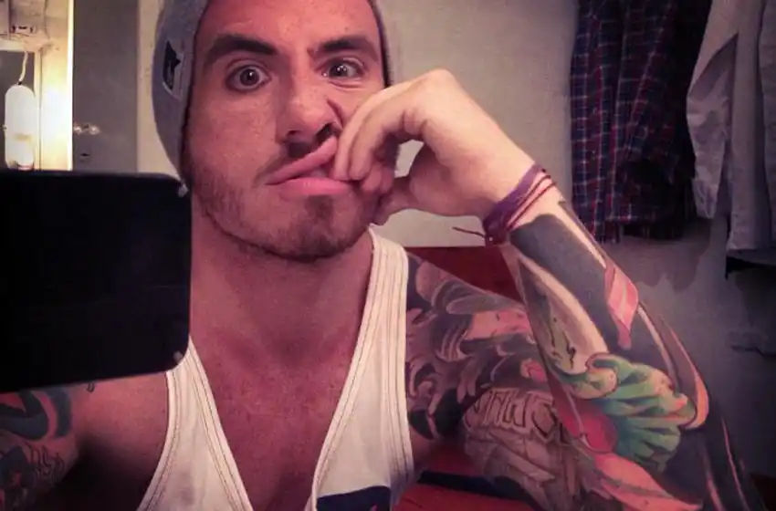 Golpearon a Federico Bal en la vía pública