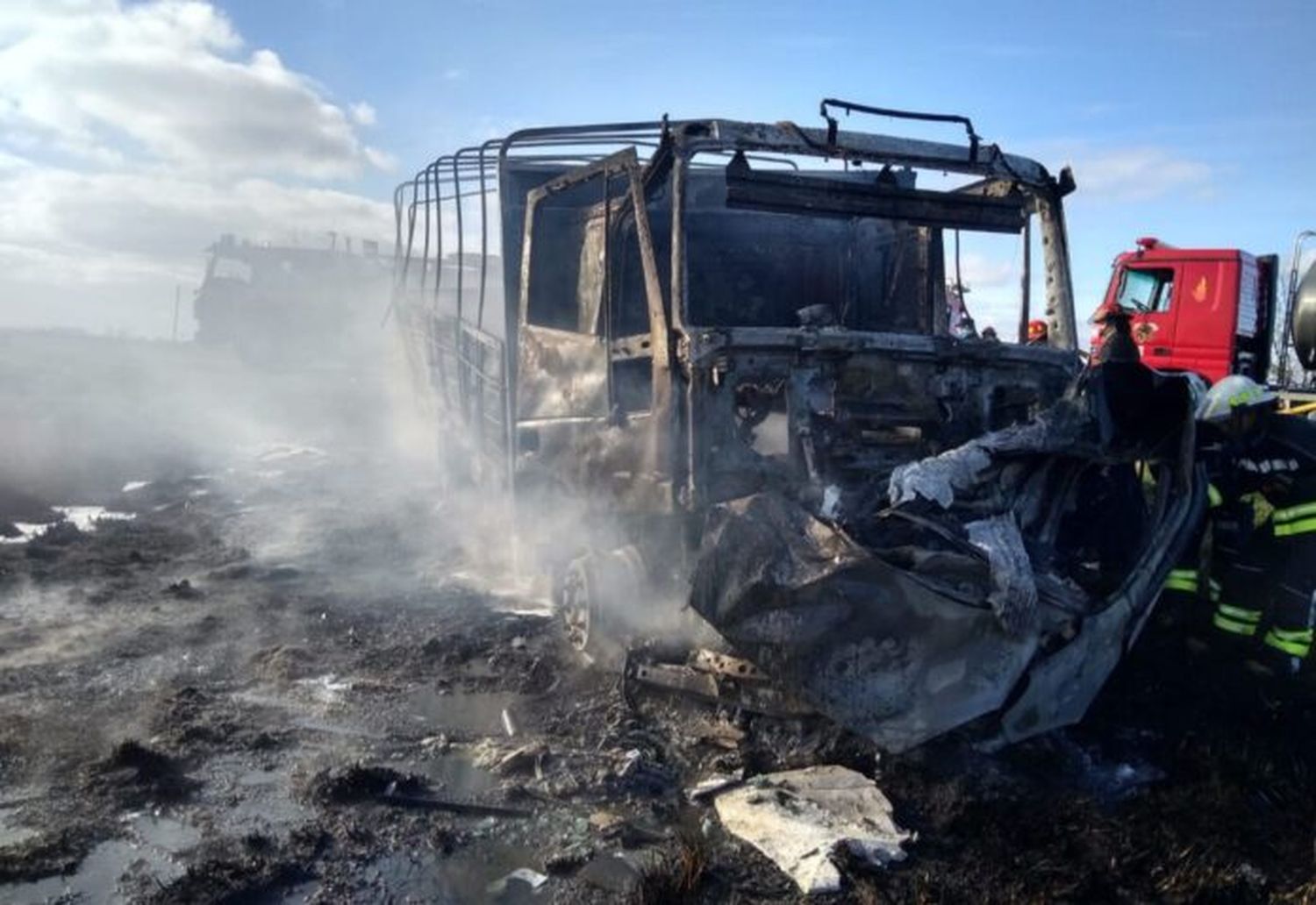 Trágico choque en Monte: Tres personas fallecieron en ruta 41