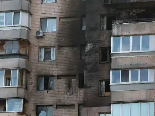 Muertos, incendios y apagones causa ataque a gran escala de Rusia contra UCRANIA