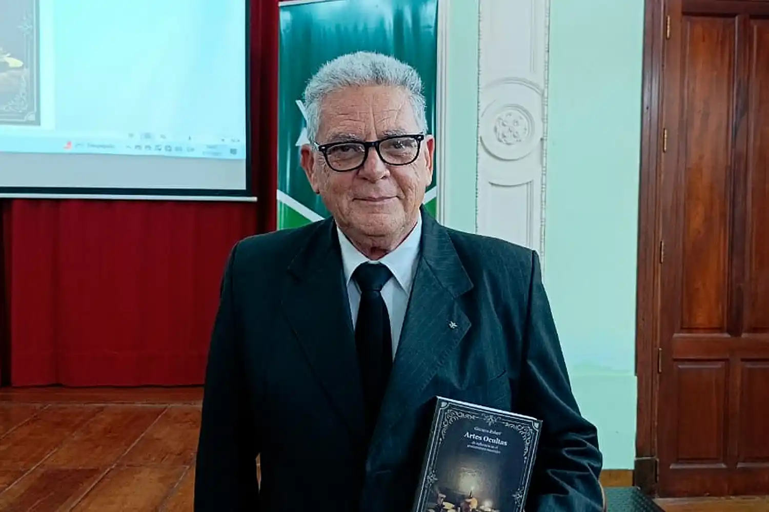 Gustavo Robert - Presentó su libro Artes Ocultas: De influencia en el pensamiento masónico - 3