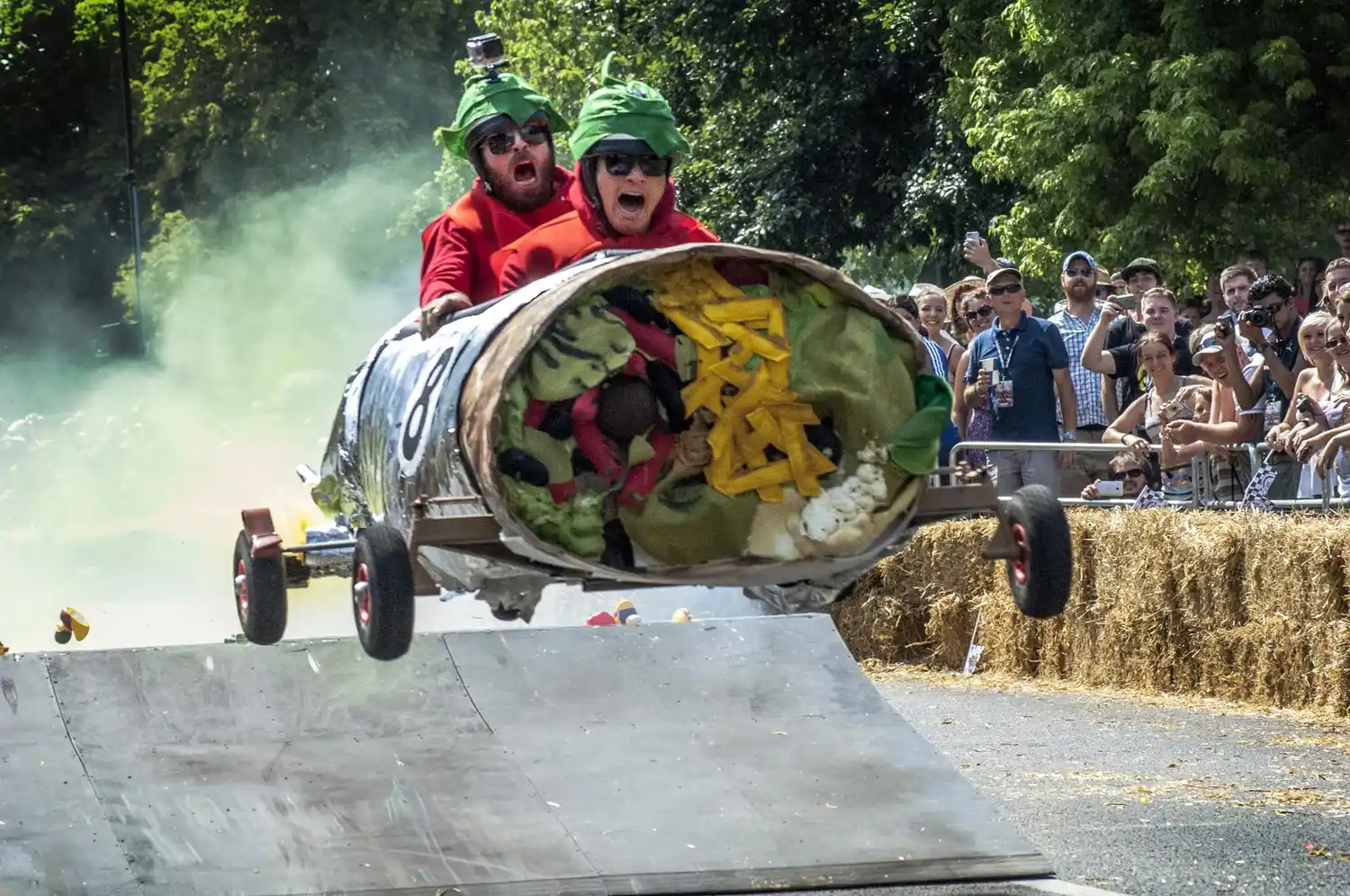 Todo listo para el Red Bull Soapbox Race, la carrera de autos más loca del mundo