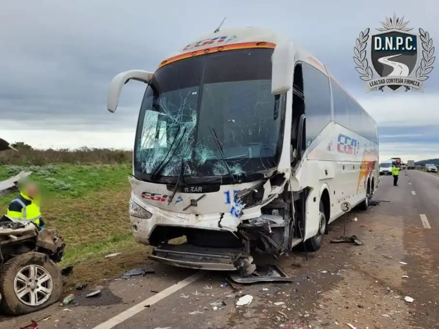 choque en Montevideo 2