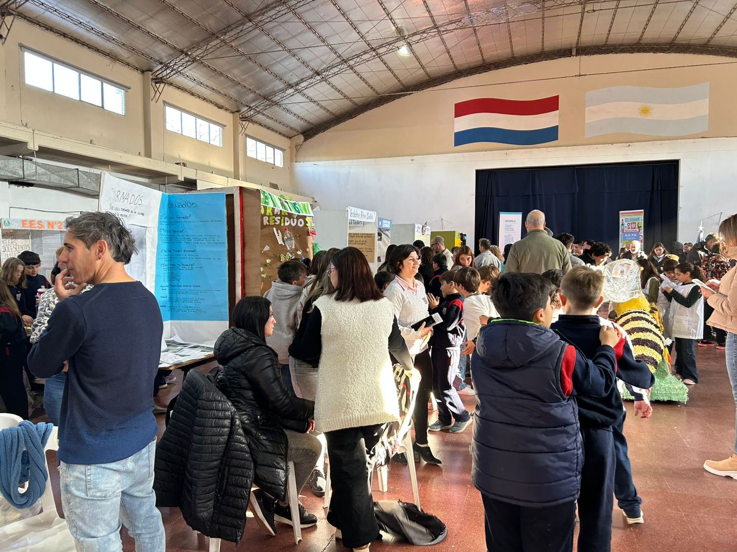 Inauguraron la feria distrital de Actividades Científicas Técnicas y Educativas en el Fanal