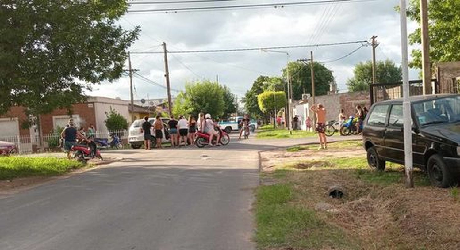Una nena lastimada tras un accidente en Miguel Porta y Nieto de Torres