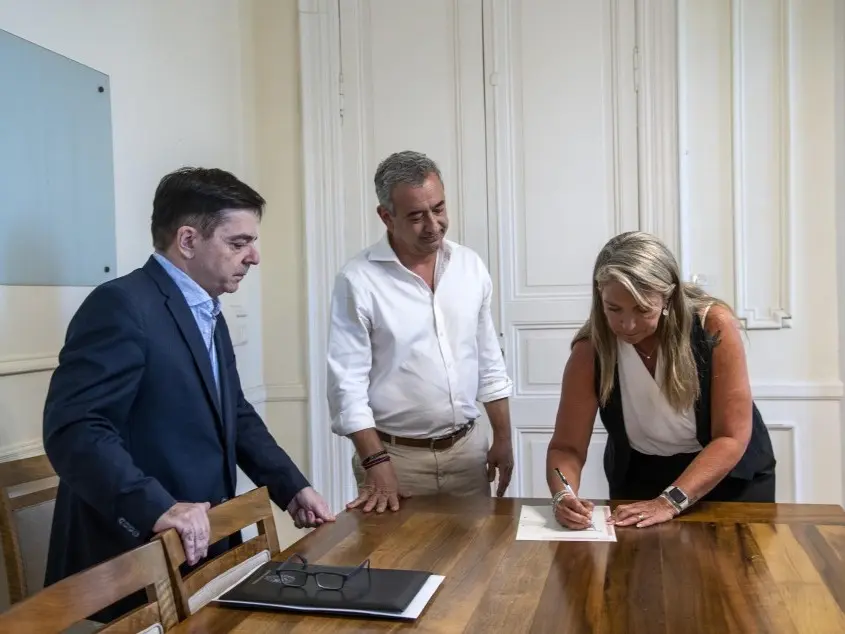 Javkin tomará una licencia de una semana y delegará sus funciones a Schmuck