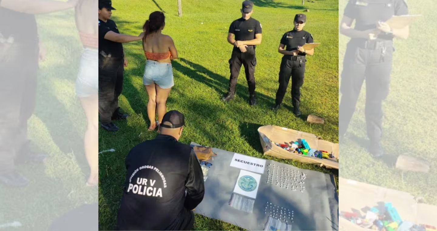 Insólito: detuvieron a una mujer que escondía cocaína en juguetes de sus hijos para venderla a sus clientes