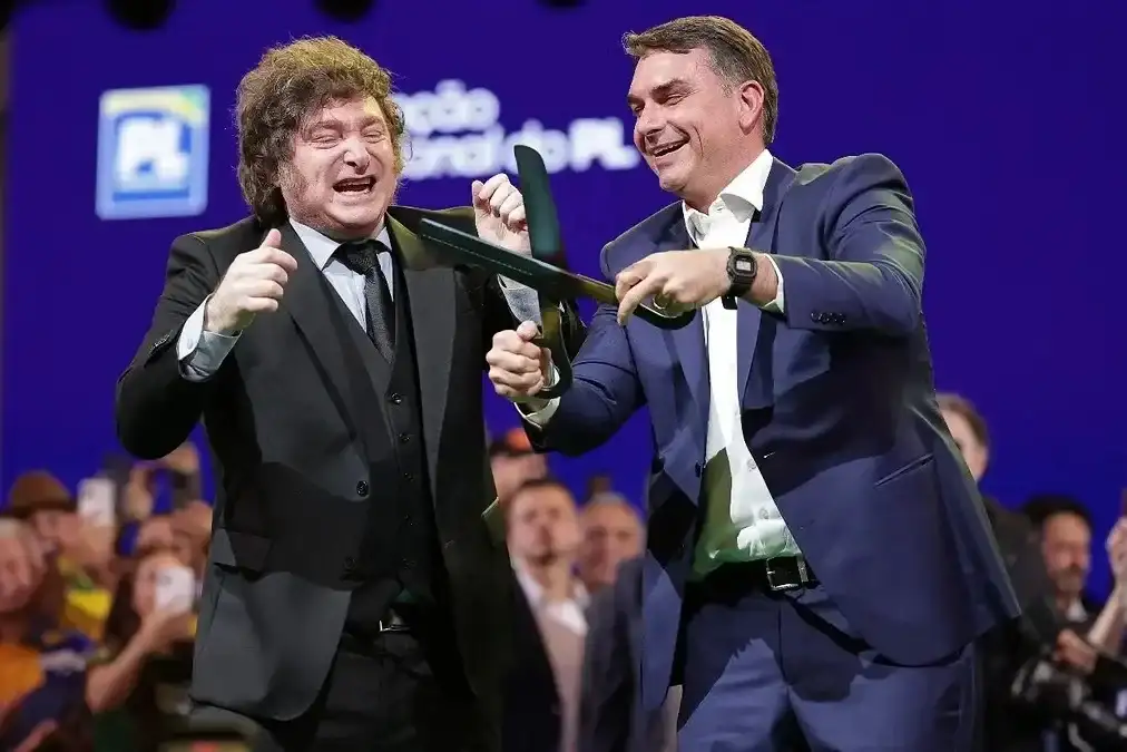 El planteo judicial se originó tras la intervención de Milei en la convención del Partido Liberal.