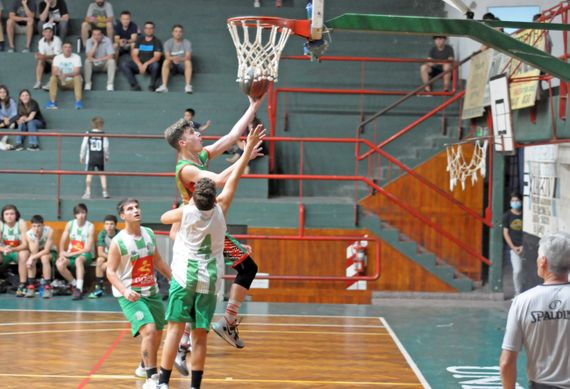 Unión se impuso con comodidad