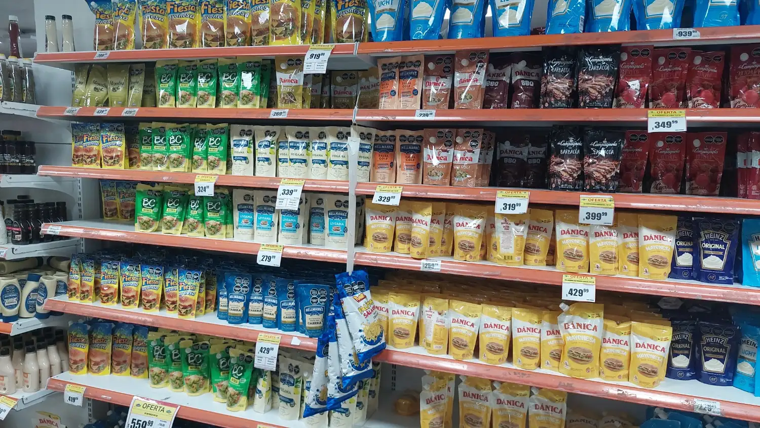 Supermercado La Amistad.