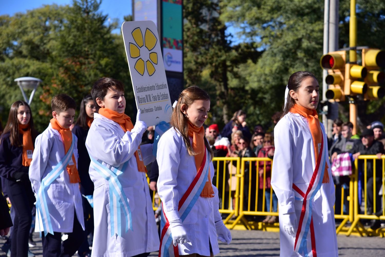 desfile 25