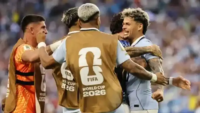 Uruguay reaccionó pero no le alcanzó para superar a Arabia Saudita y se complicó la clasificación