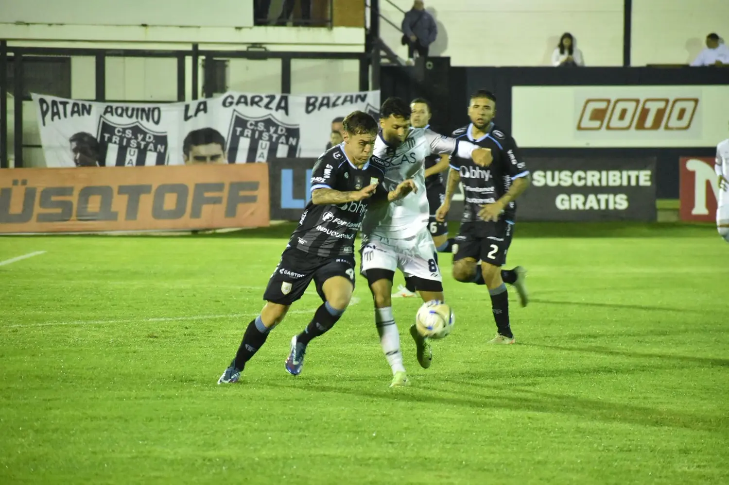La Crema igualó sin goles en Ezeiza jugando un interesante partido ante un gran rival. Foto: Prensa AR