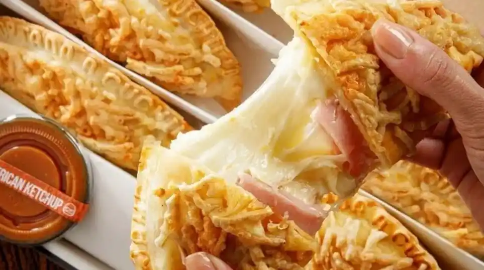 Polémica entre Ricardo Darín y Luis Caputo: ¿cuánto subió la docena de empanadas?