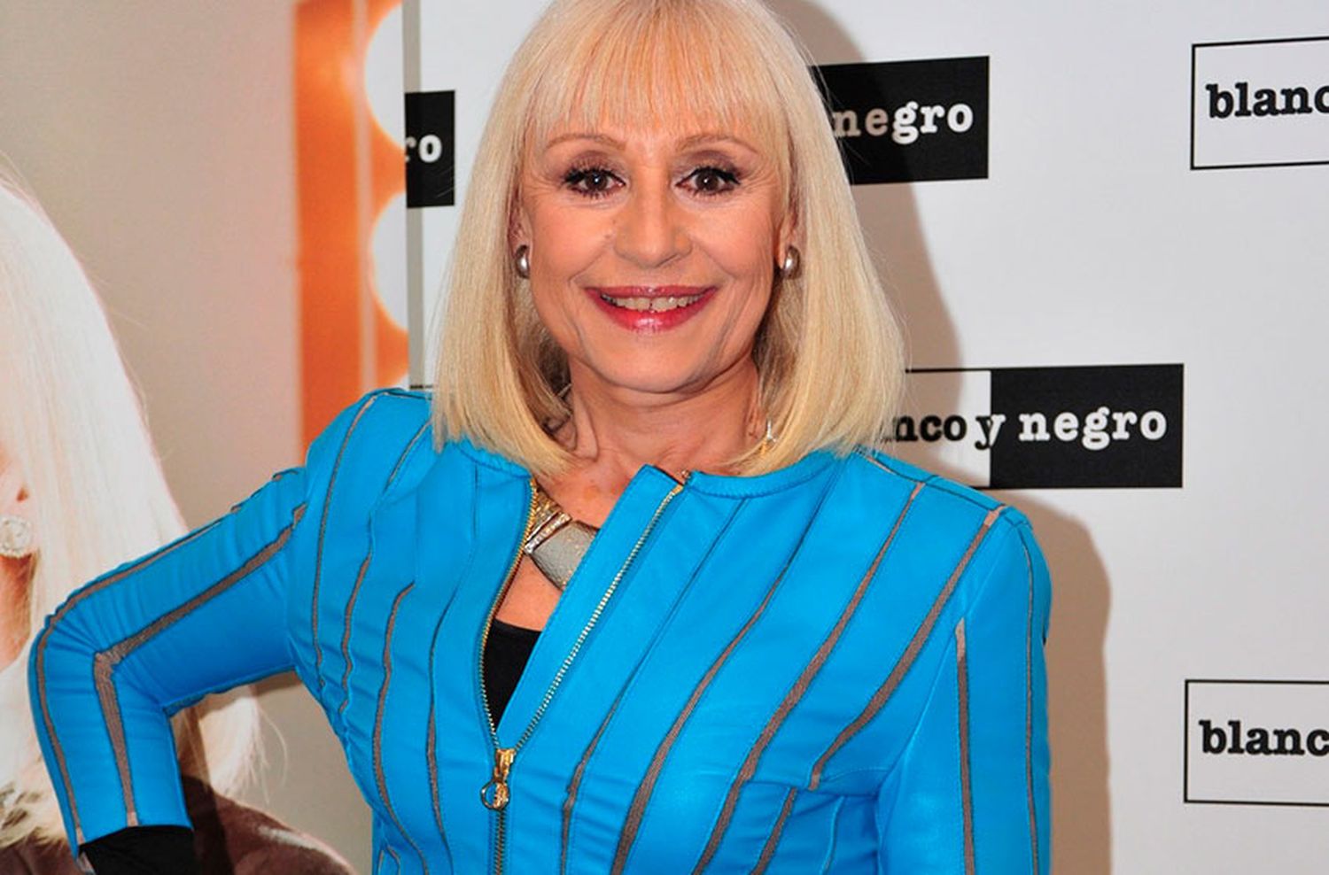 Una semana después del estreno de la película Explota Explota, Raffaella Carrá tendrá disco nuevo