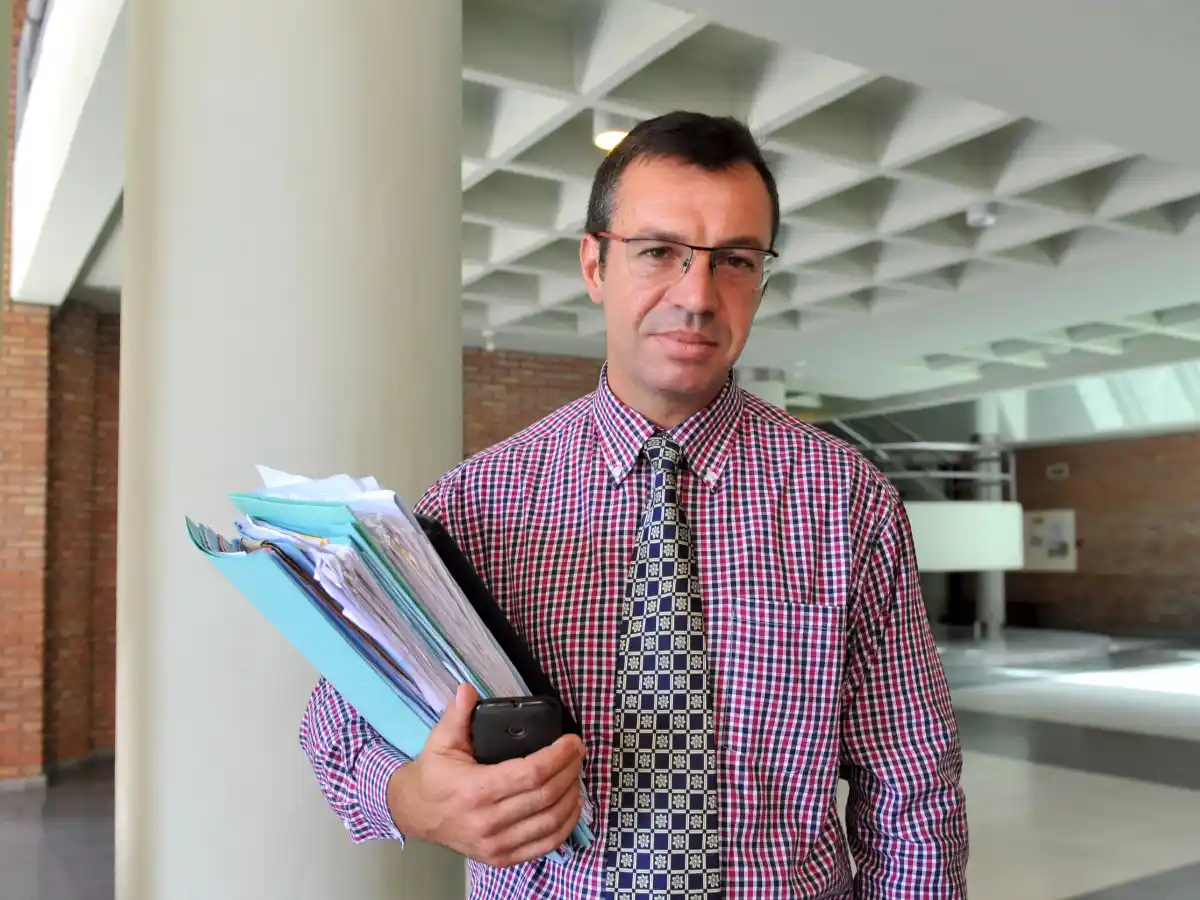 Mujer policía denunció a  un compañero por acoso  sexual y abuso de autoridad