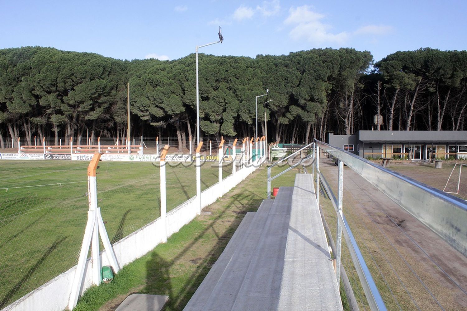 “Jorge Iparraguirre”. El estadio del naranja lleva el nombre del histórico dirigente, artífice fundamental para la creación de la institución.