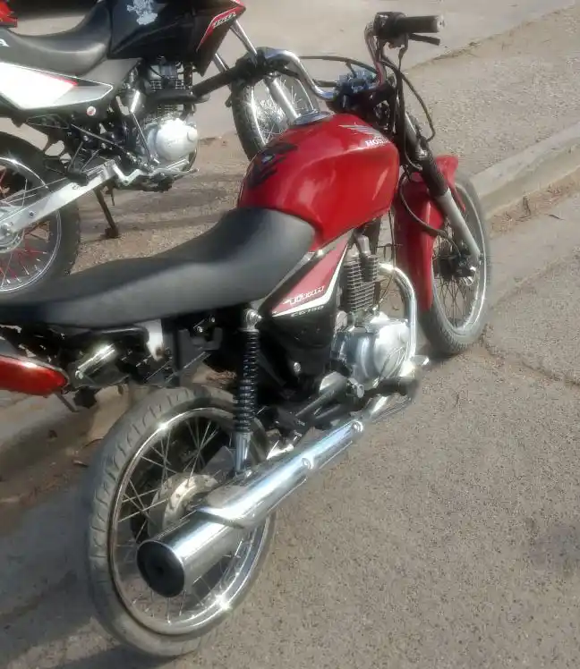 Debió abonar un “rescate” para recuperar la moto que le robaron