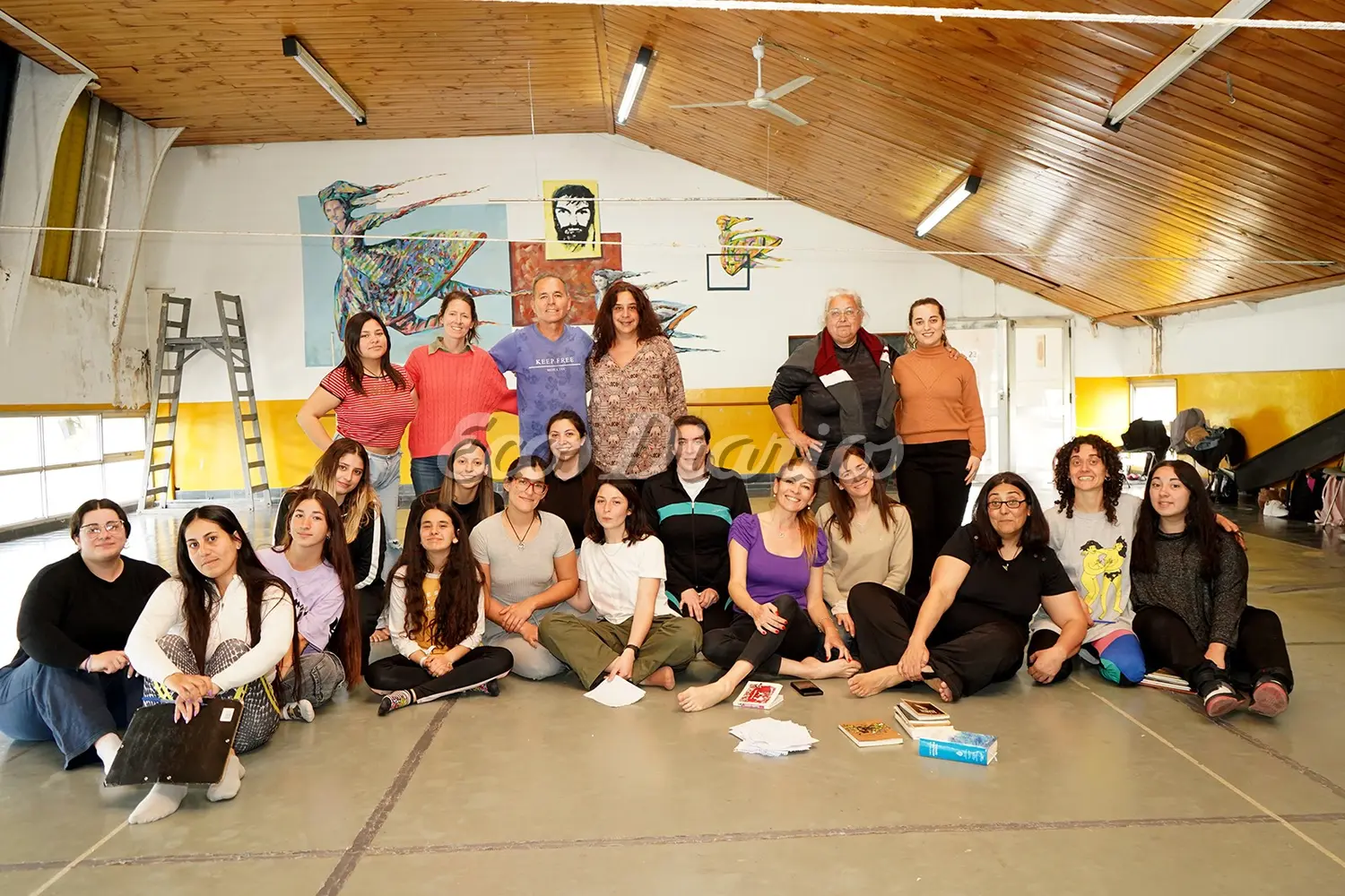 Participantes del taller Palabras Danzadas, en la tarde de ayer