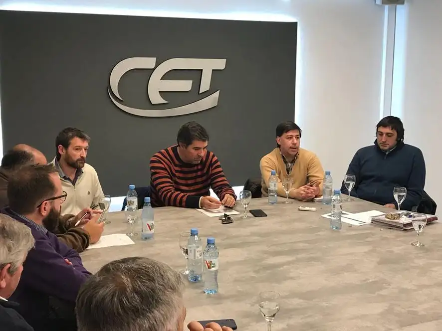  El secretario Raúl Moyano visitó la Cámara Empresaria