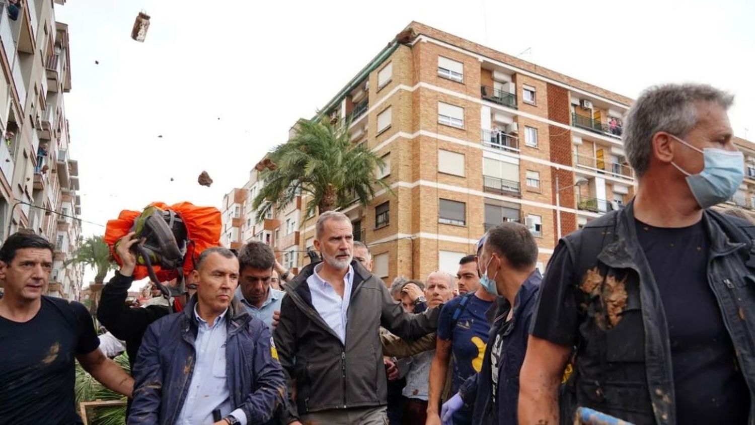 Los Reyes y el Presidente fueron increpados durante su visita en Valencia.