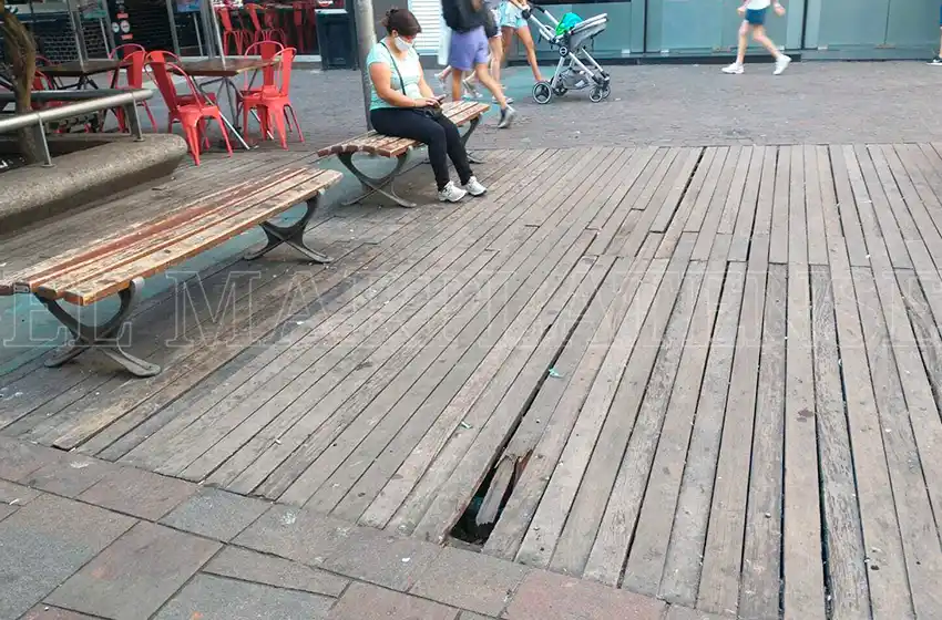 La Peatonal que avergüenza: la calle San Martín sigue en lista de espera