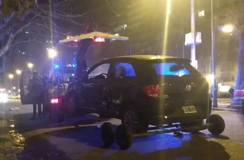 Chocó por conducir alcoholizado y le secuestraron el auto