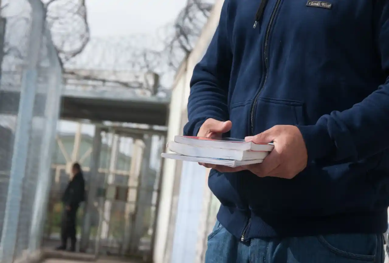 Más de 230 internos de tres cárceles bonaerenses se sumaron al programa “pabellón literario”