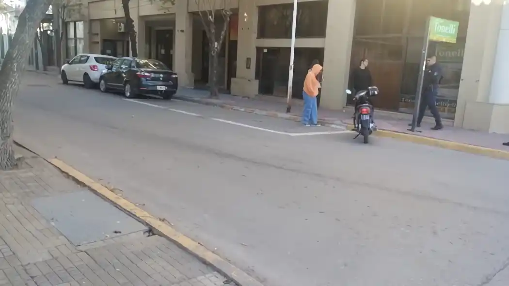 El accidente tuvo lugar en Mitre y San Martín.