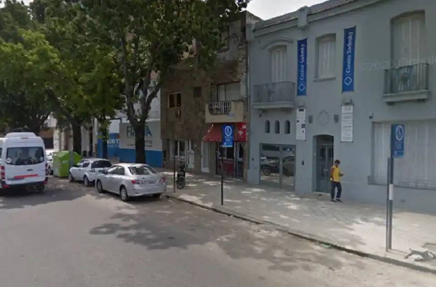 Cárcel para un joven de 20 años por robar una moto, romperla y dejarla abandonada