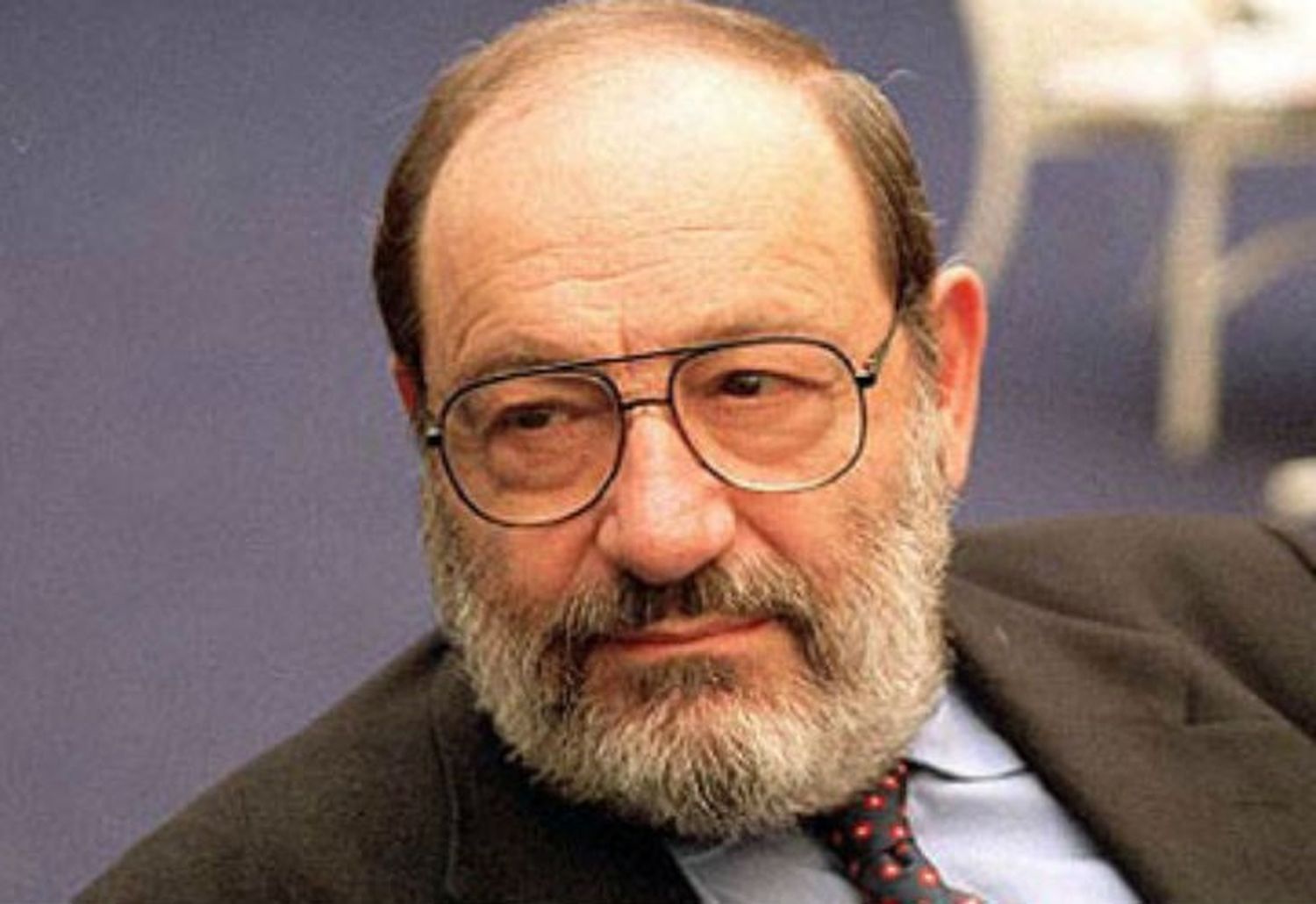 Para Umberto Eco, las redes sociales generan una “invasión de imbéciles”