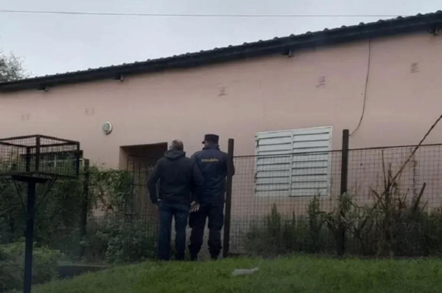 La casa donde ocurrió el presunto parricidio.