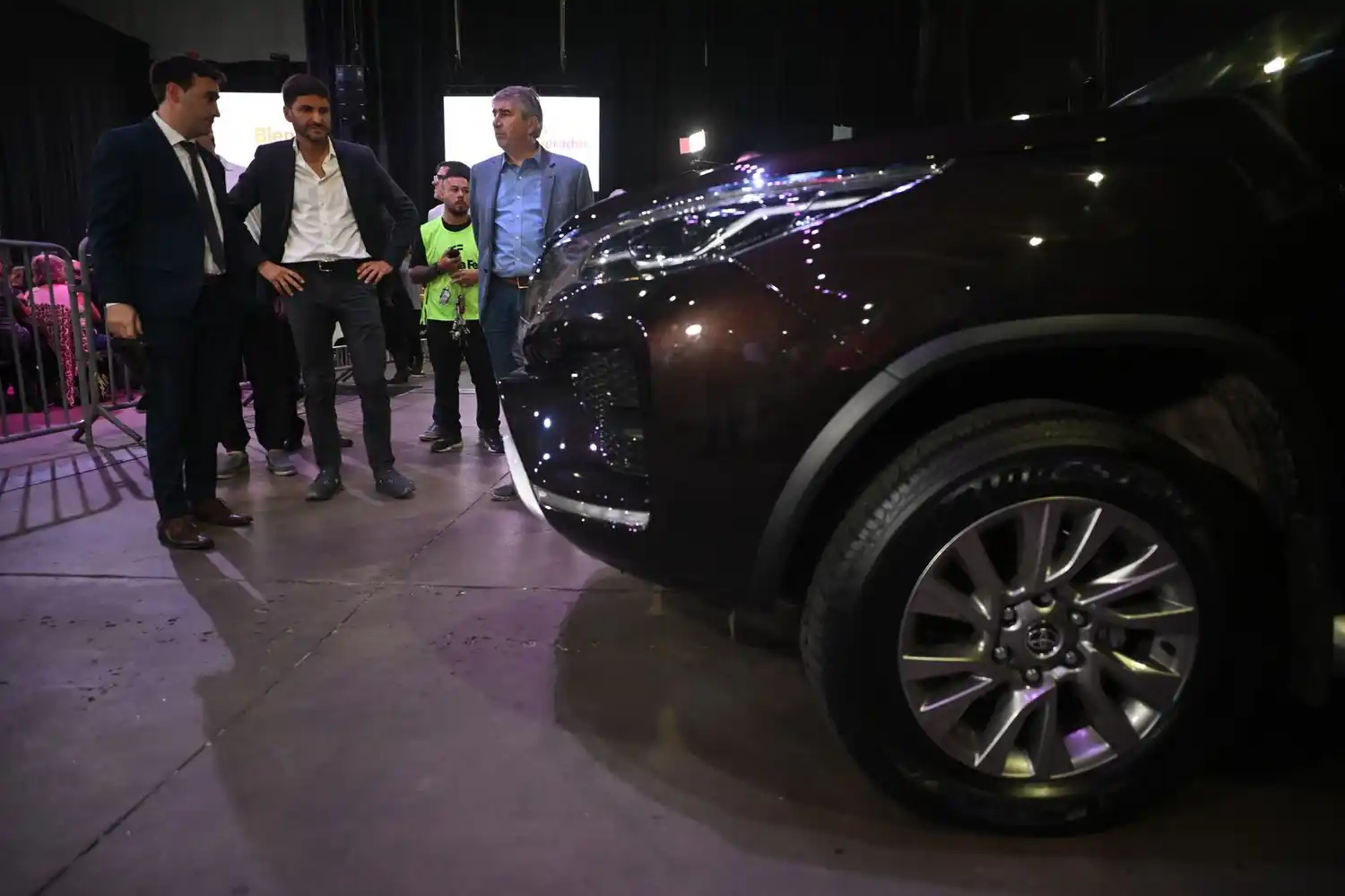 Pullaro. Subasta de bienes incautados al delito