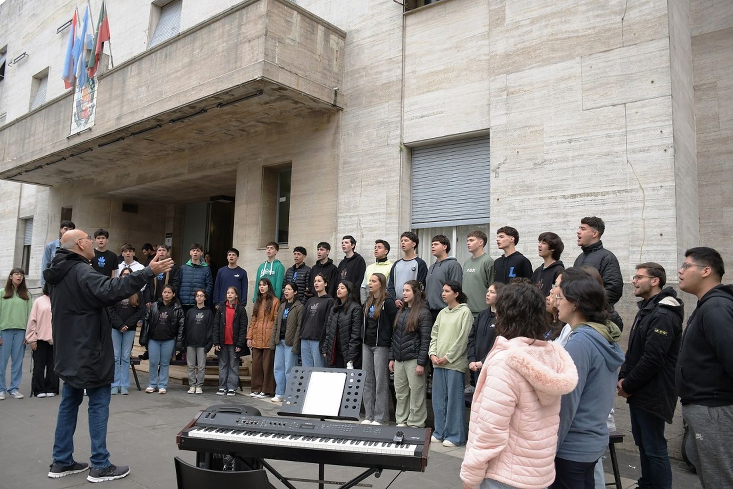 Se presentó en Concordia el coro del Instituto Superior Adventista de Misiones